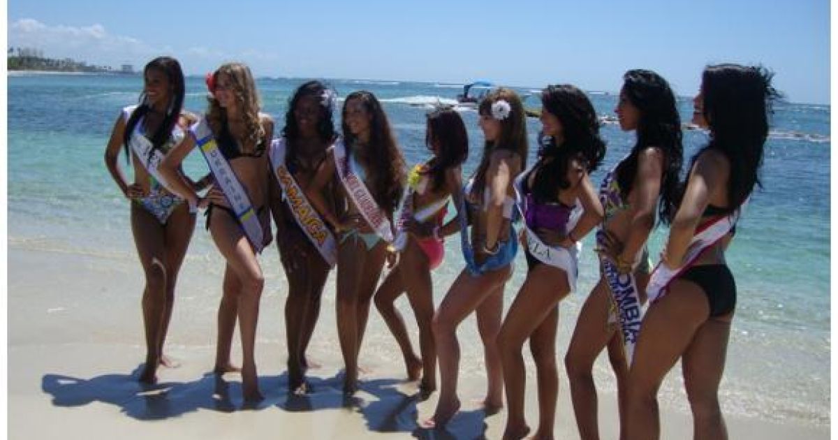 Сімферопольська студентка Ніна Астраханцева перемогла у конкурсі краси "Miss 7 Continents". / © starlife.com.ua