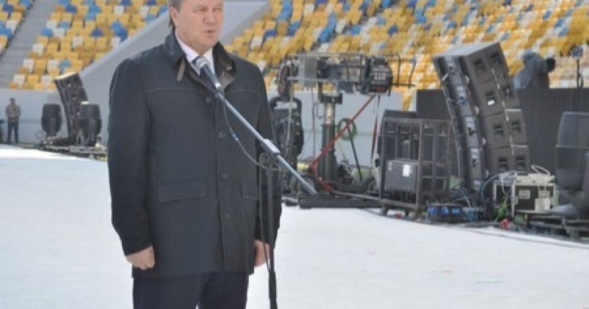 "Я поговорив з виконавцями. Вони мене запевнили, що чим швидше ми поїдемо, тим швидше вони почнуть працювати". / © ZAXID.NET