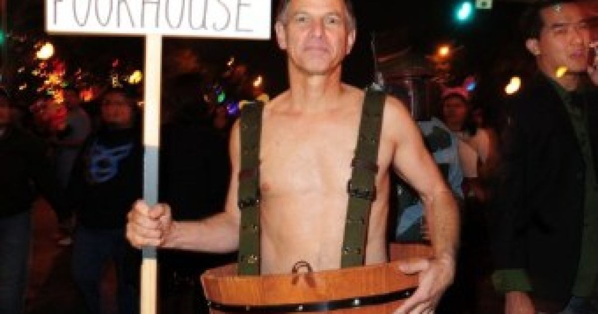 В Нью-Йорку провели наймасовіший за всю історію міста Хелловін-парад. / © AFP