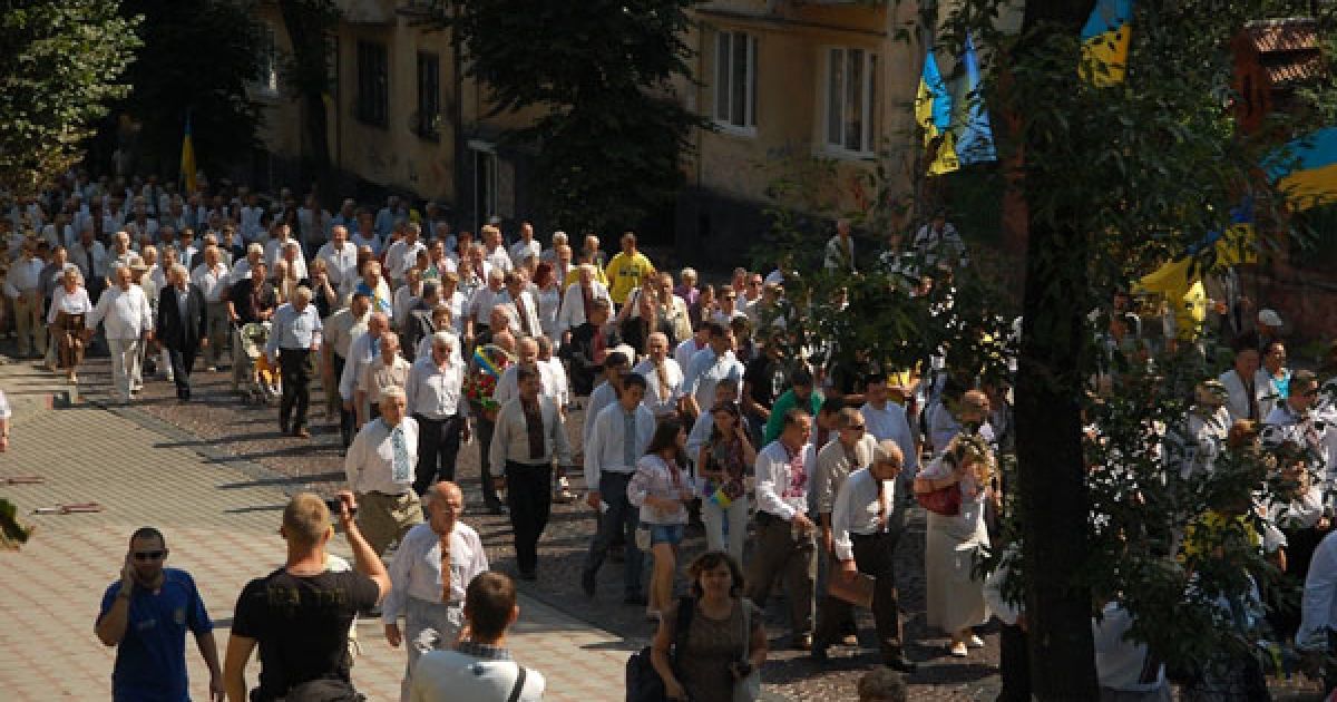 Близько трьох тисяч львів&#039;ян взяли участь у святковій ході з нагоди 20-ї річниці Незалежності України. / © gazeta.ua