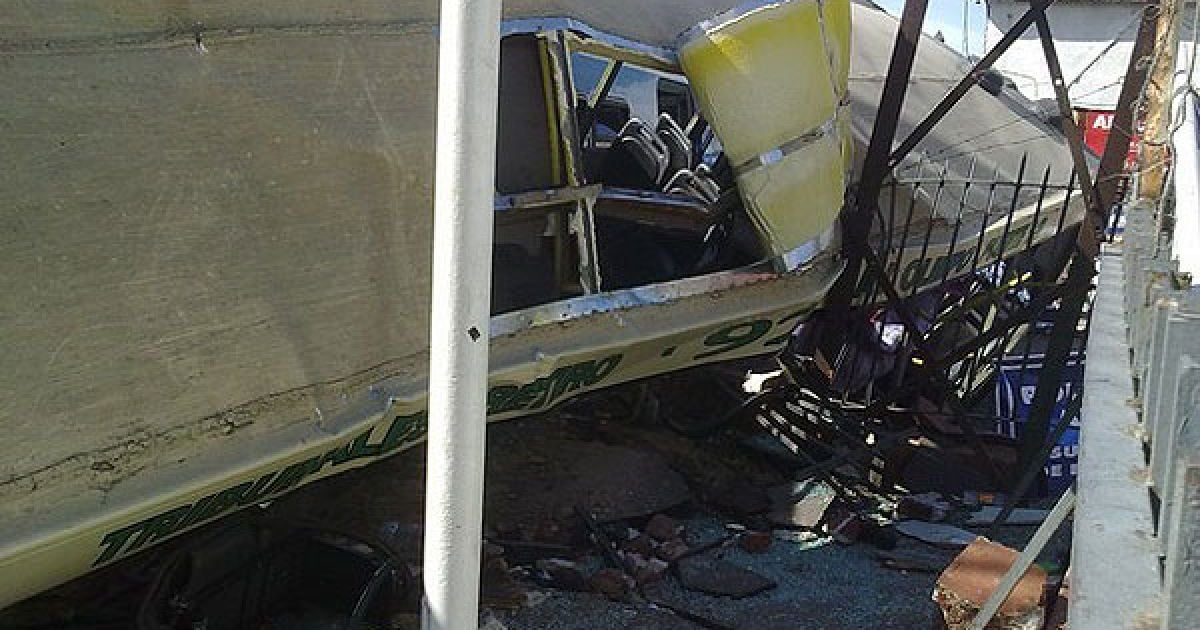 У зіткненні двох потягів і автобуса в Буенос-Айресі загинули більше 10 людей, більше 200 - отримали поранення / © daylife.com