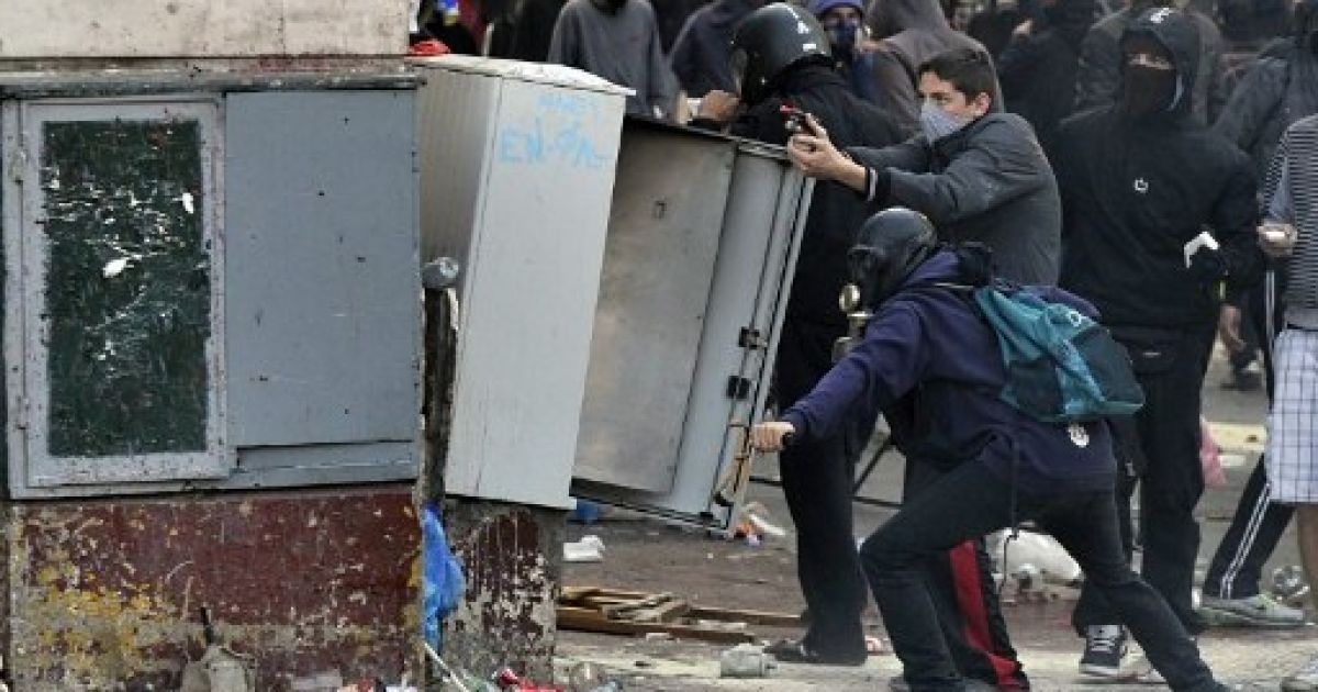 В Афінах сплахнули сутички між владою і мітингувальниками / © AFP