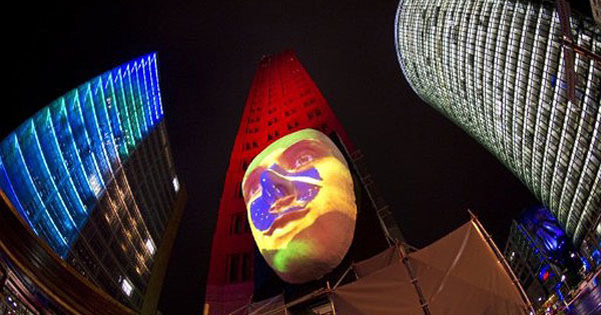 Видовищний фестиваль світла стартував у Берліні / © AFP