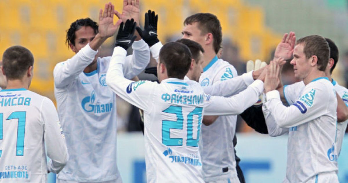 "Зеніт" пішов на канікули лідером чемпіонату