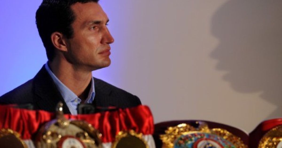У Дюссельдорфі відбулась перша зустріч Володимира Кличка і Жана-Марка Мормека. / © AFP