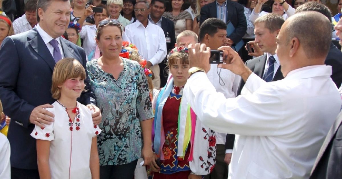 Віктор Янукович відвідав лікувально-оздоровчий центр "Тарара", де проходять оздоровлення та реабілітацію українські діти, постраждалі від аварії на ЧАЕС / © President.gov.ua