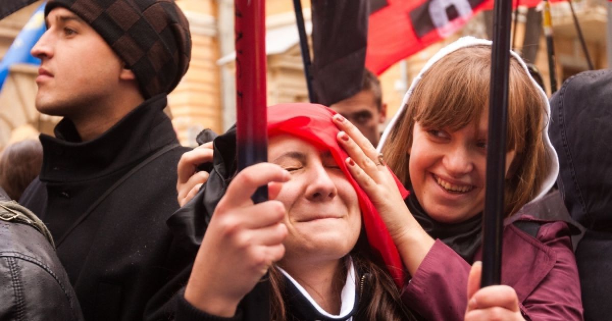 Більше сотні людей виступили за встановлення пам&rsquo;ятника гетьману Мазепі на площі Слави в Києві.