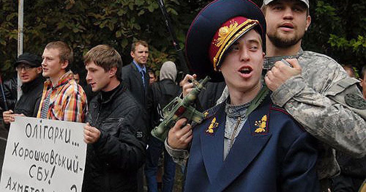 Пікетування МВС України з вимогою відставки міністра Анатолія Могильова