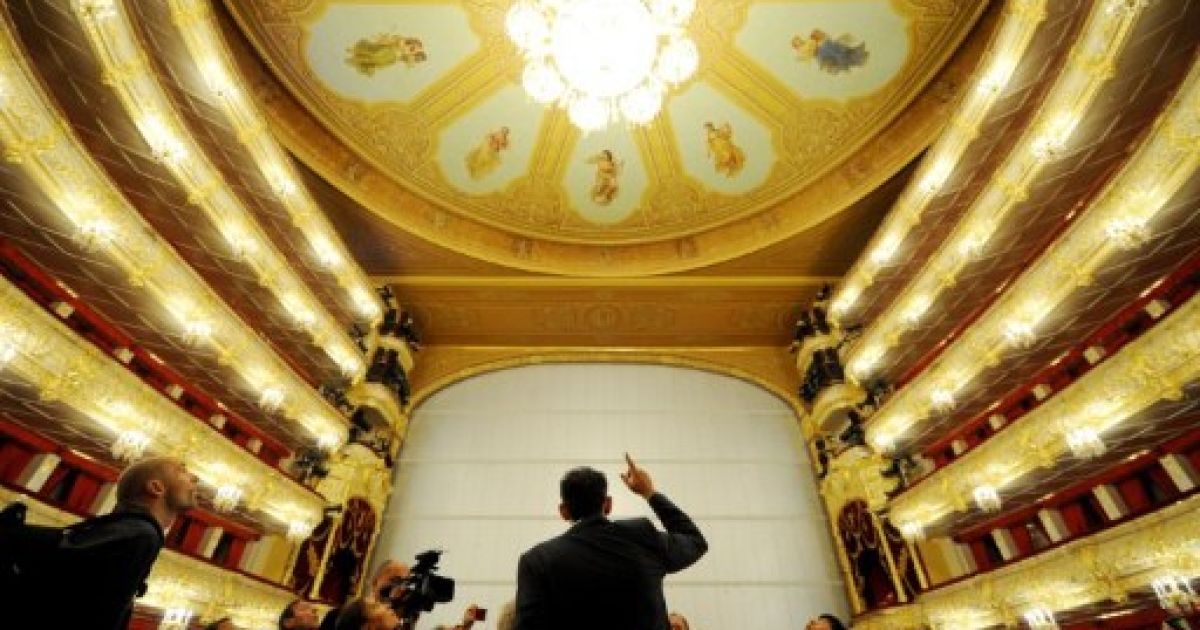 В Москві після кількох років реставраційних робіт готуються до відкриття "Большого театру". / © AFP