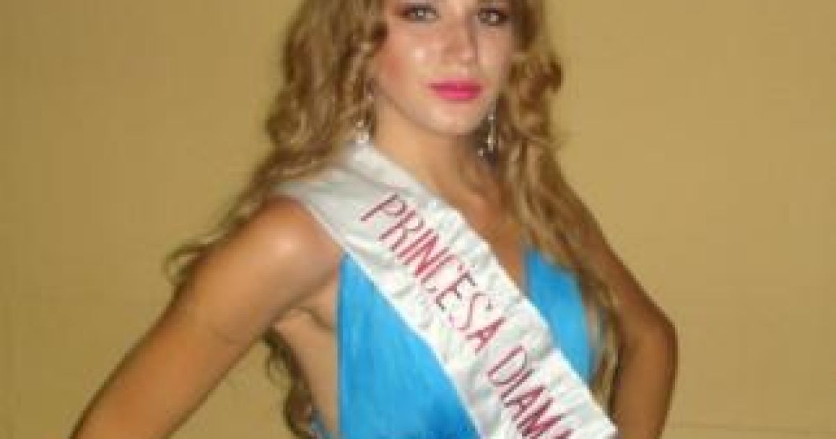Сімферопольська студентка Ніна Астраханцева перемогла у конкурсі краси "Miss 7 Continents". / © starlife.com.ua