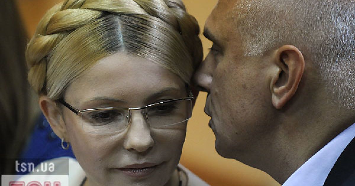 Юристи кажуть, що в Тимошенко є лише 2 способи потрапити до Чехії
