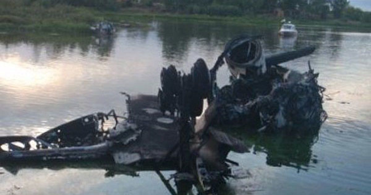 Під Ярославлем сталась авіакатастрофа літака Як-42, в результаті якої загинула хокейна команда "Локомотив". / © AFP
