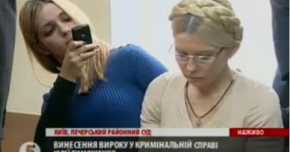 Евгенія Карр фотографує маму