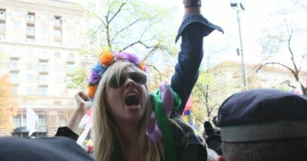 Активістка Femen