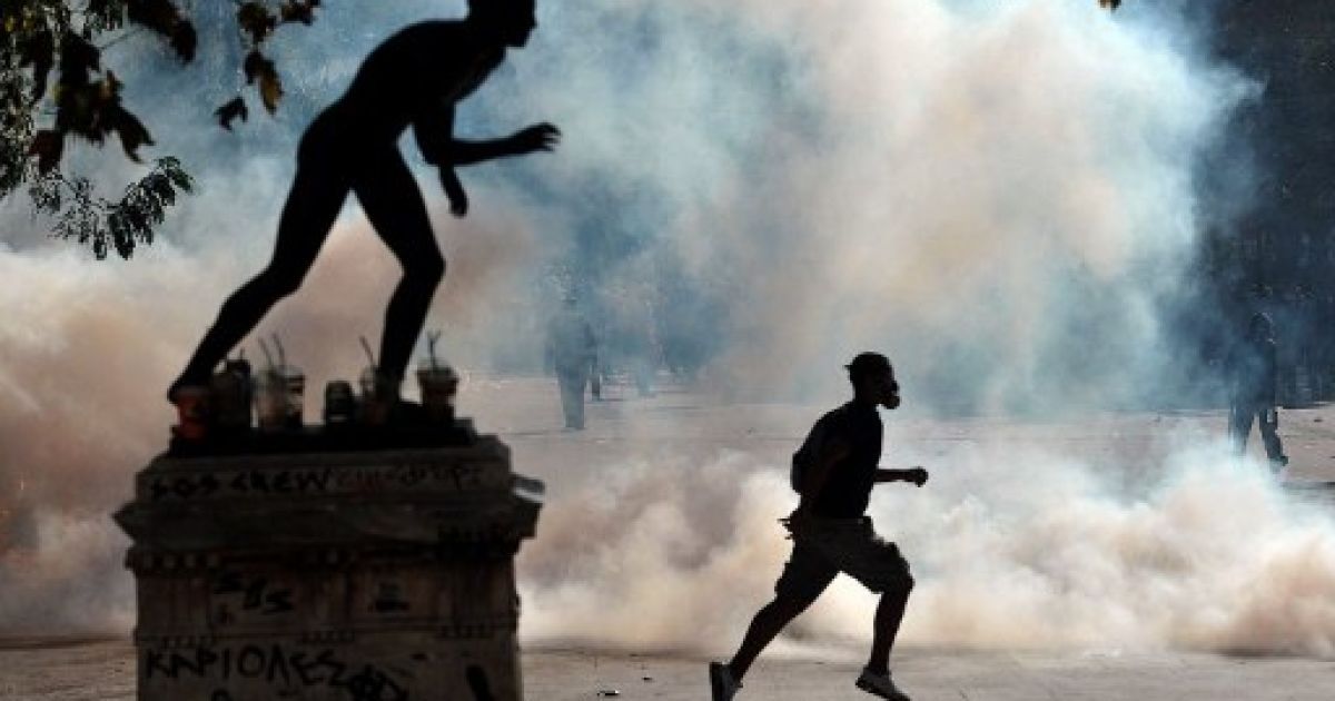 В Афінах сплахнули сутички між владою і мітингувальниками / © AFP