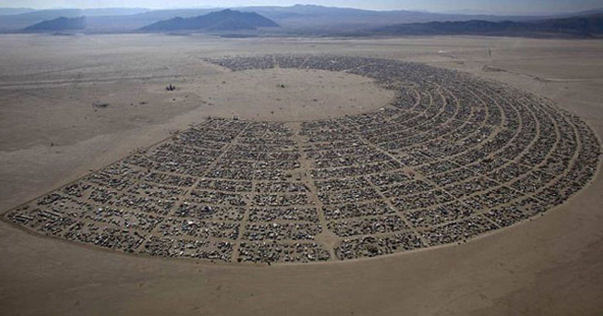 В пустелі Блек Рок у Неваді пройшов 25-ий фестиваль музики і мистецтв Burning Man 2011 / © bigpicture.ru
