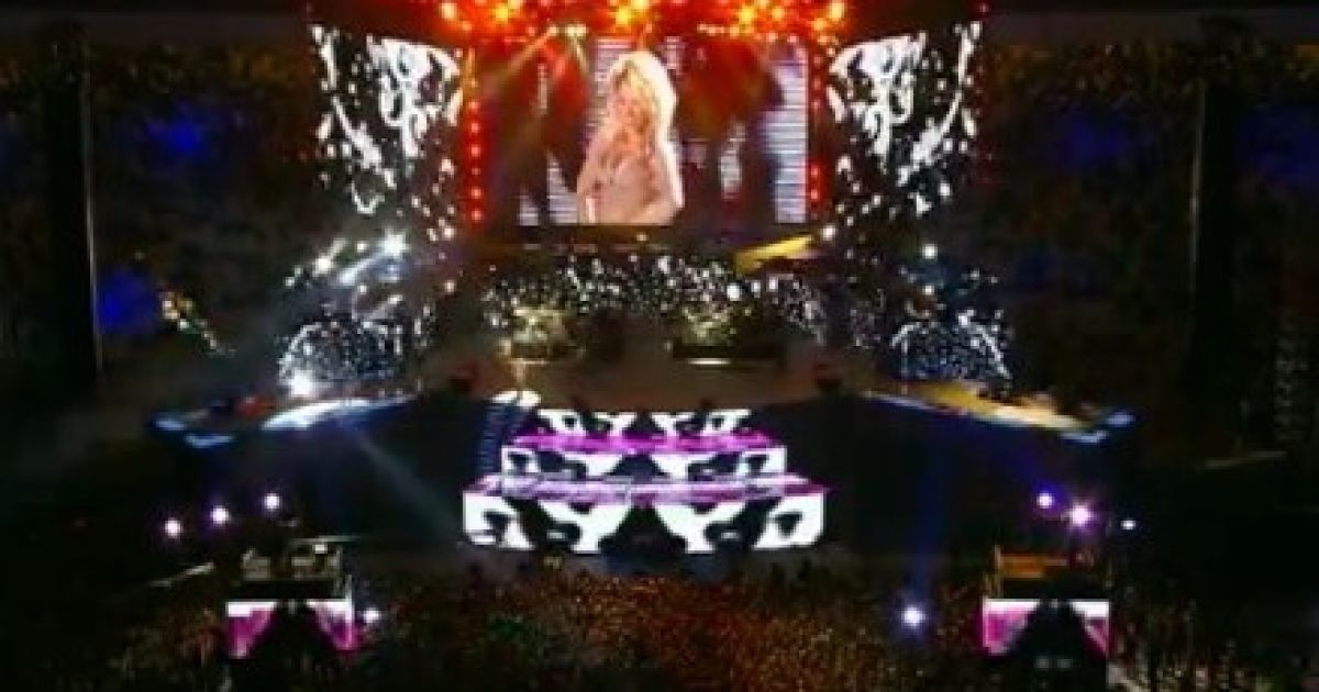 Шакіра на відкритті НСК "Олімпійський"