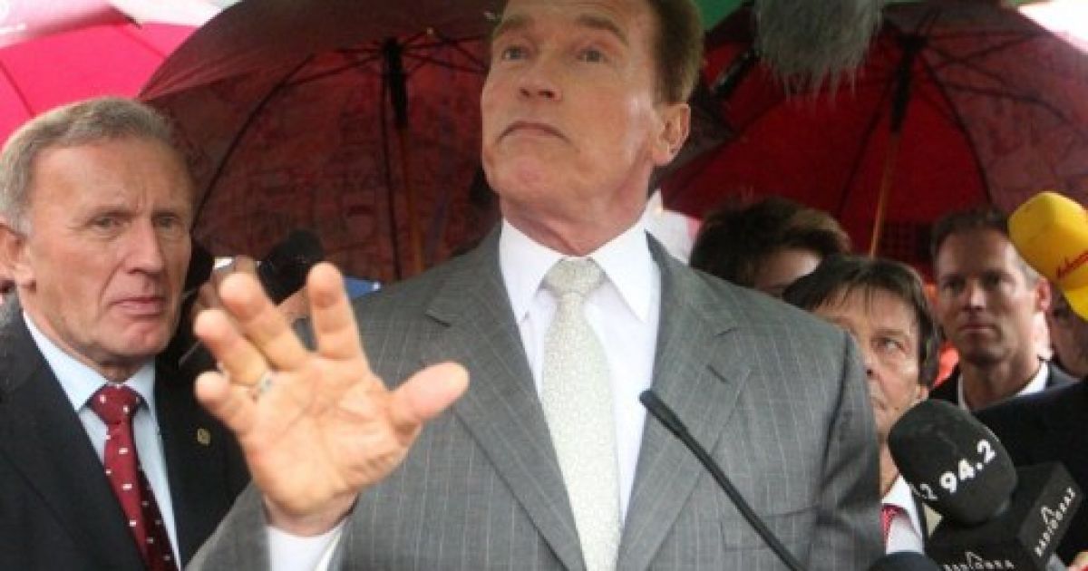 На батьківщині Арнольда Шварценеггера в Австрії відкрили його музей-будинок та бронзовий пам&#039;ятник / © AFP