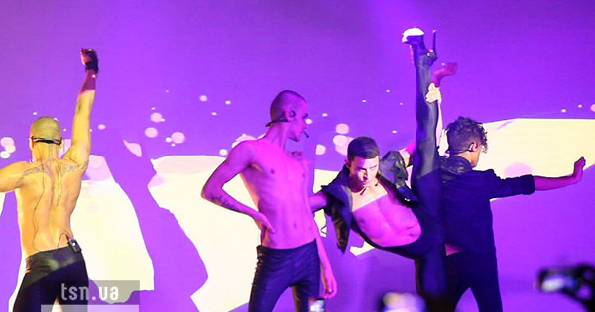 Гурт Kazaky провели в Києві сольний виступ в рамках європейського туру "KAZAKY... A&#039;MEN TOUR"