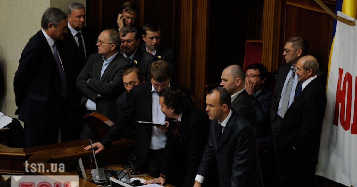 БЮТівці заявили, що не голосуватимуть за проект закону, оскільки жодна з поправок опозиції не була врахована