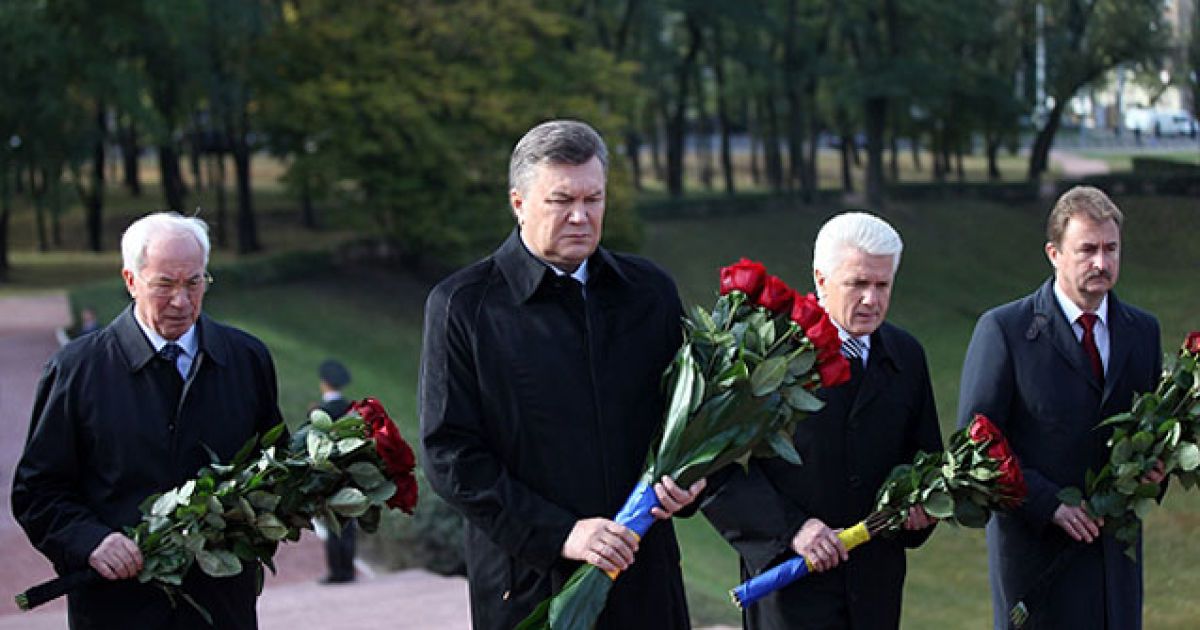 У церемонії також взяли участь голова ВРУ Володимир Литвин, прем&#039;єр-міністр Микола Азаров, віце-прем&#039;єр-міністр Ізраїлю Авігдор Ліберман та інші. / © President.gov.ua