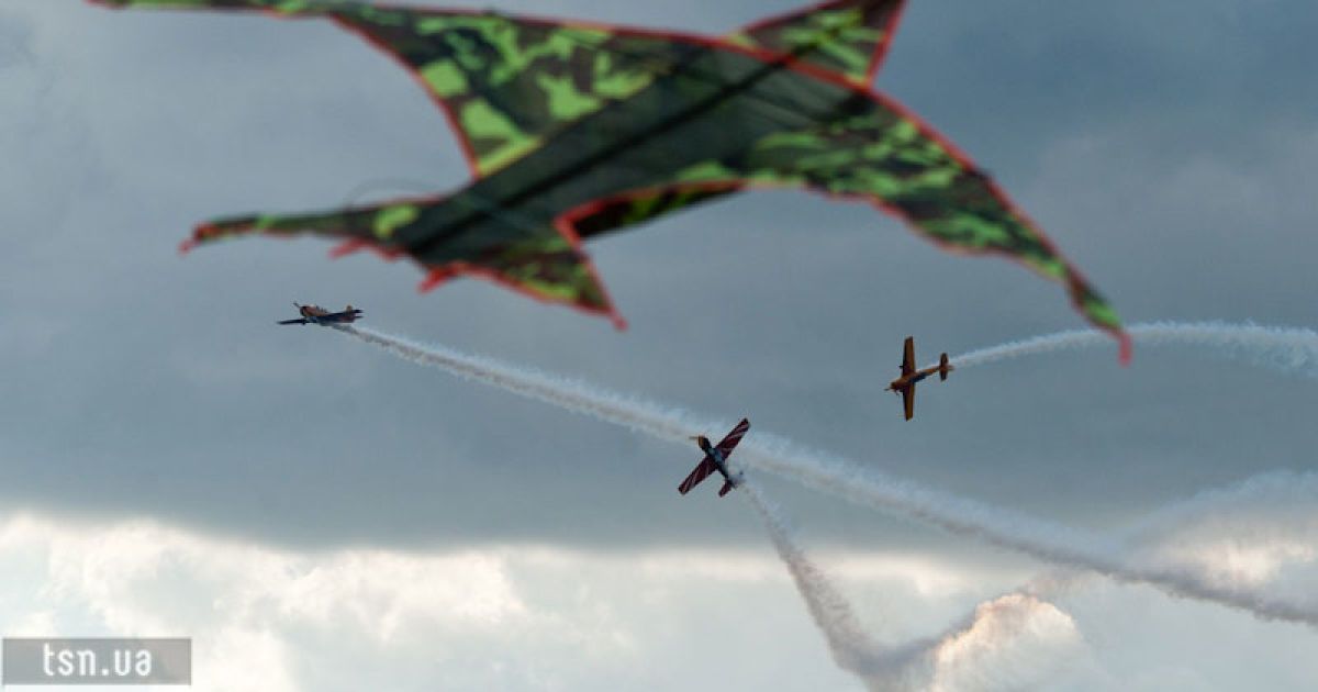 Під Москвою завершив роботу 10-ий міжнародний авіасалон МАКС-2011