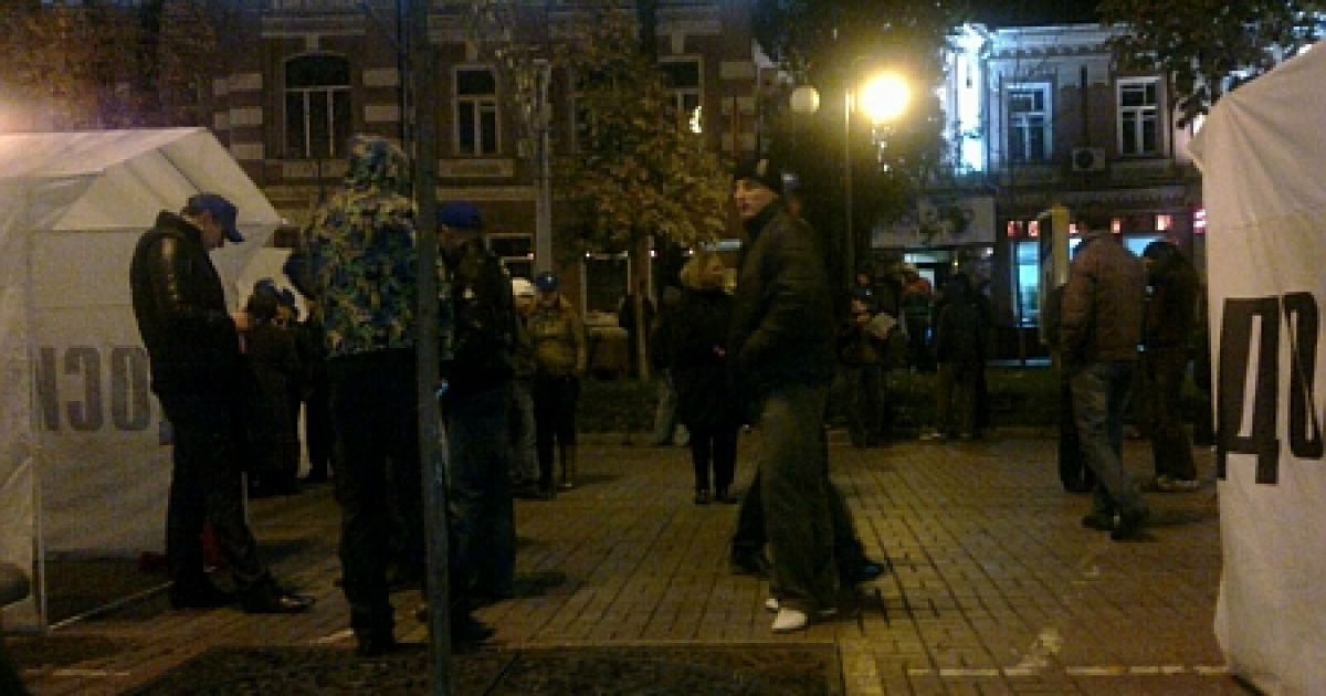 Представники "Загальновійськової спілки" мітингують за засудження Тимошенко