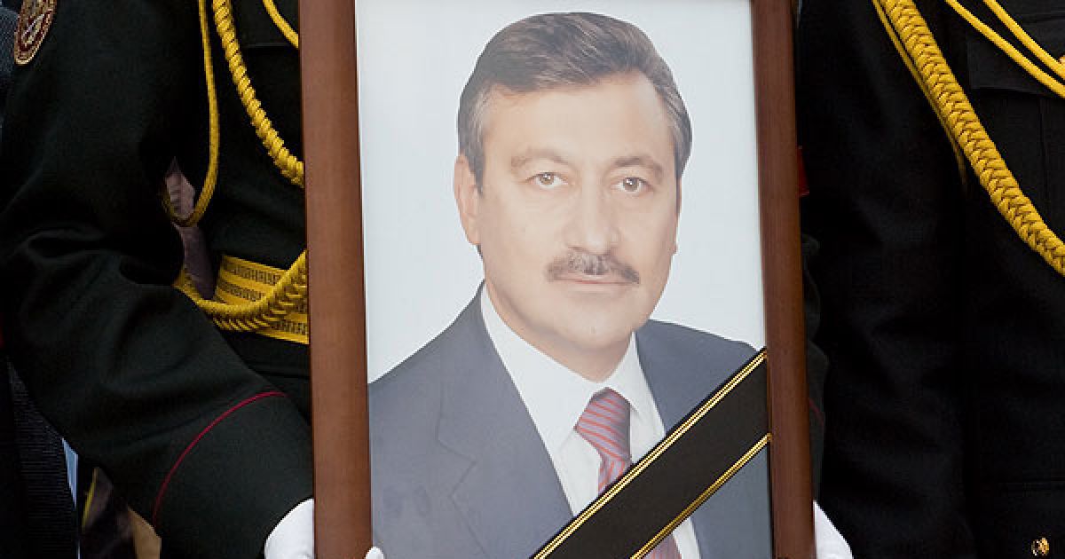 Президент України Віктор Янукович взяв участь у поминальній панахиді за упокій душі Василя Джарти / © President.gov.ua