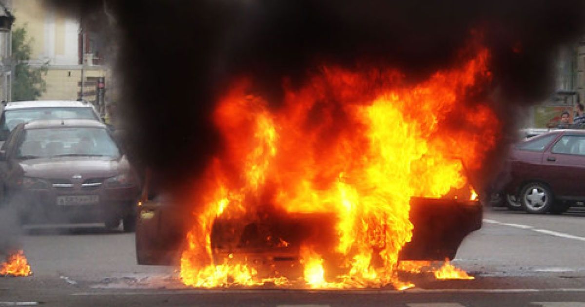 Підозрюють підпал деяких з авто