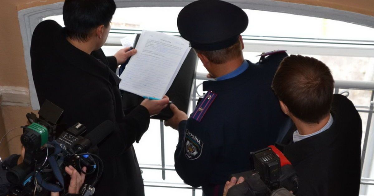 Афганці заблокували міліціонерів і податківців у своєму офісі / © Прес-служба ВГО "КУПР"