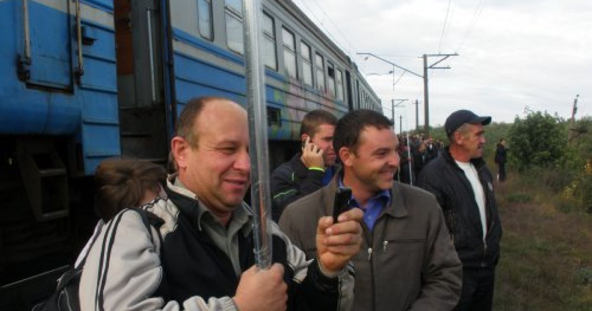 На станції "Приовражне" під Маріуполем сталась залізнична аварія. / © УНІАН