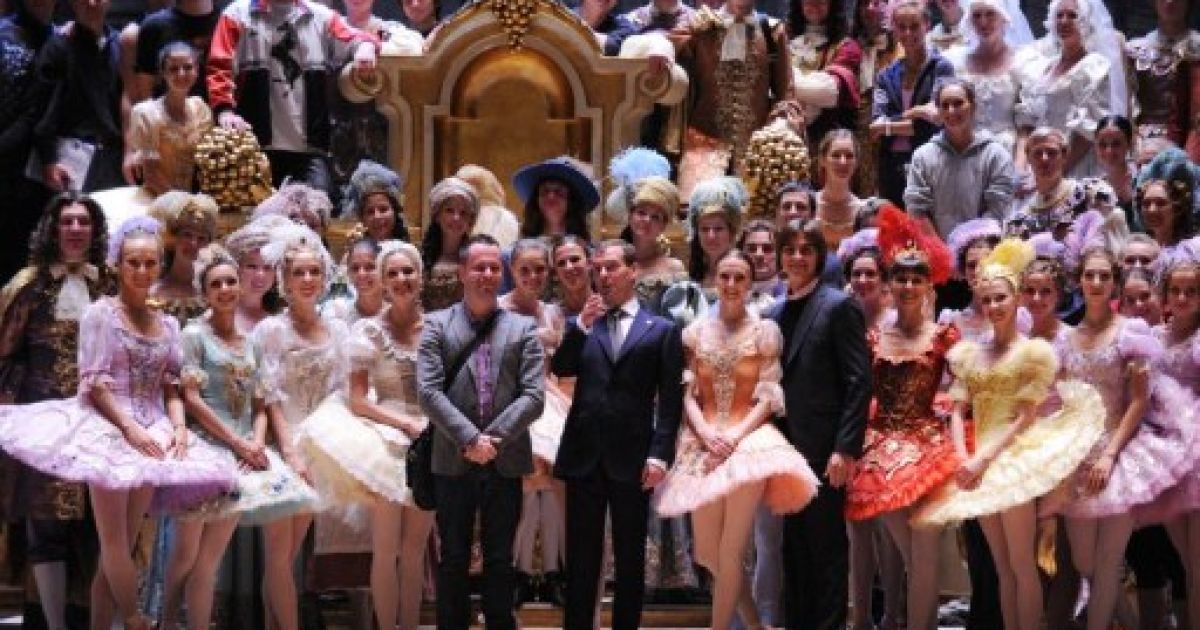 В Москві після кількох років реставраційних робіт готуються до відкриття "Большого театру". / © AFP
