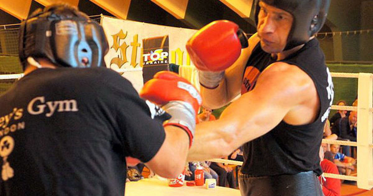 Чемпіон світу з боксу за версією WBC Віталій Кличко готується до бою з Томашом Адамеком, який відбудеться 10 вересня у Вроцлаві. / © Klitschko / Facebook