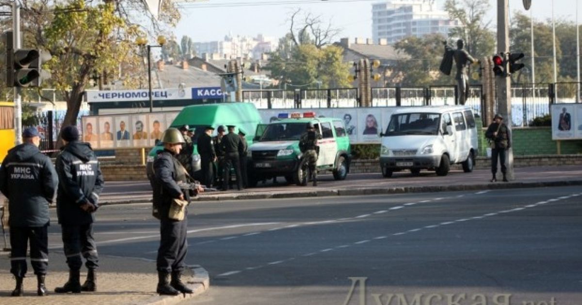 В центрі Одеси провели навчання СБУ із затримання терористів. / © Думская.net