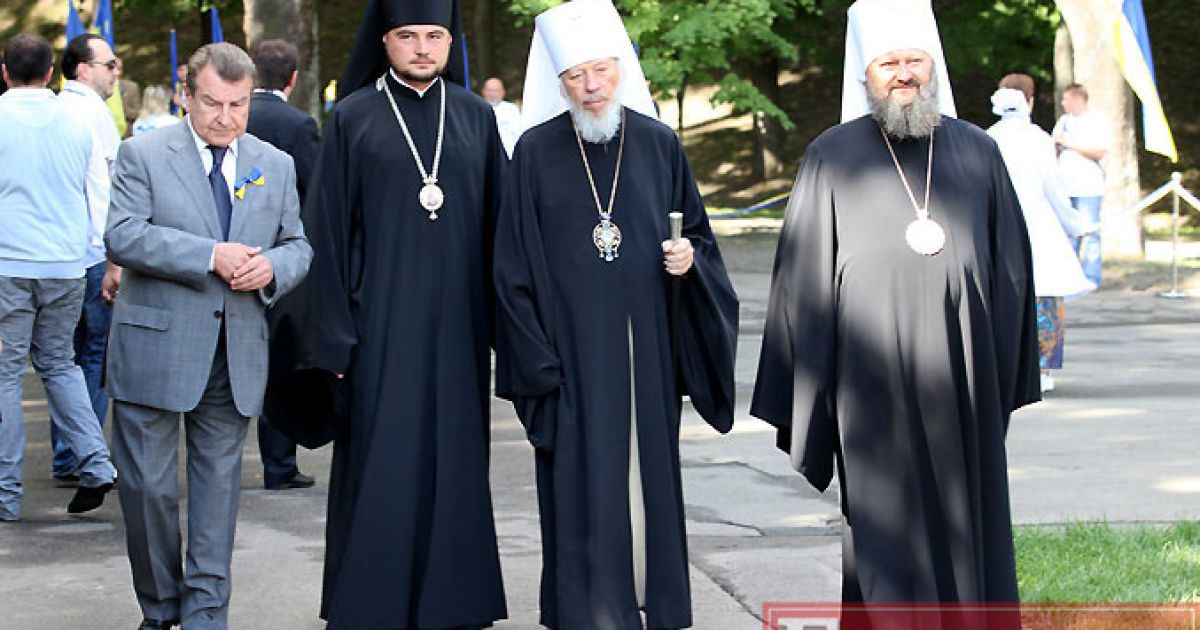 У День Незалежності біля пам&#039;ятника Святому Володимиру в Києві провели урочисте зібрання "Благословенна і єдина Україна". / © Фото Віра Підгайна/Главред