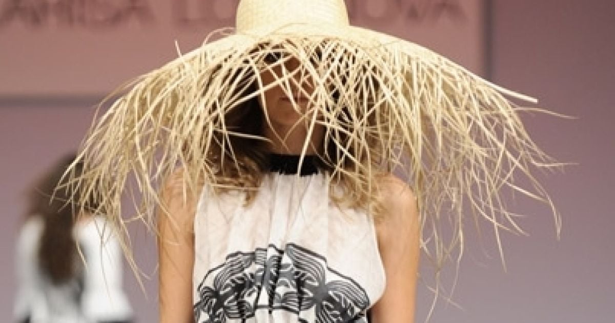 Larisa LOBANOVA SS 2012
