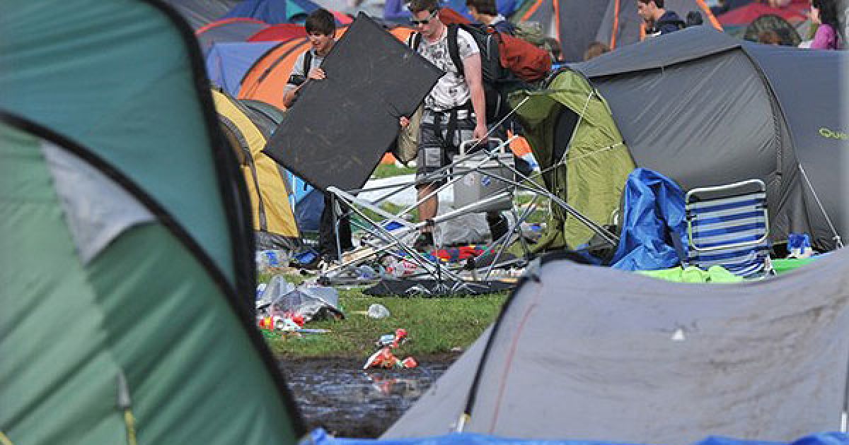 Потужний ураган пронісся над музичним фестивалем Pukkelpop в Бельгії