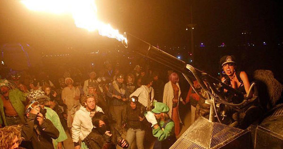 В пустелі Блек Рок у Неваді пройшов 25-ий фестиваль музики і мистецтв Burning Man 2011 / © bigpicture.ru