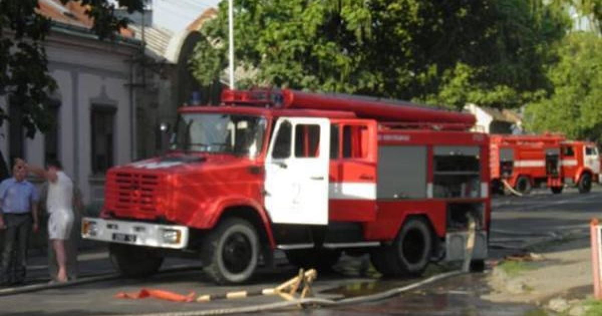 В результаті вибуху газу в Ужгороді, 3 людини постраждали, а місто залишилося без газопостачання.