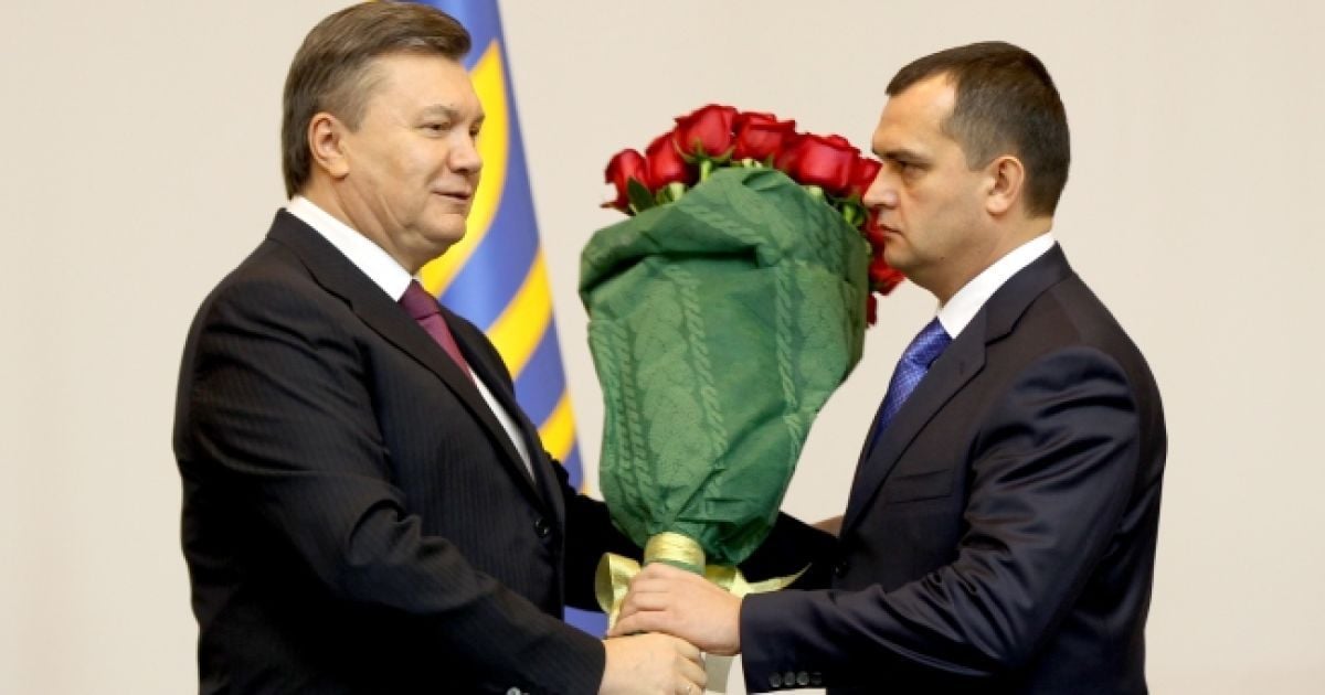 Президент України Віктор Янукович особисто представив нового міністра внутрішніх справ Віталія Захарченка особовому складу