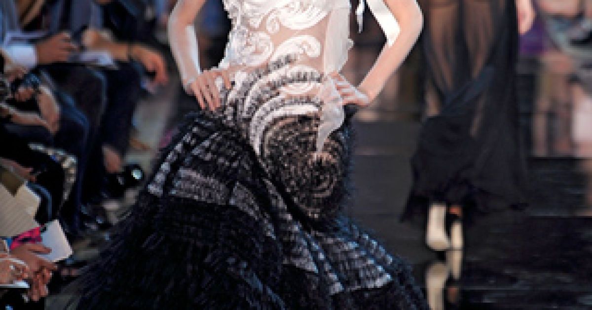 Paris Fashion Week: John Galliano_14 / © Getty Images/FOTOBANK/Style