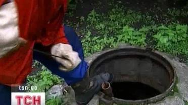 Мусор в унитазе