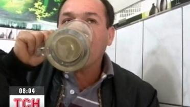 Перуанцы каждый день пьют лягушачьи коктейли
