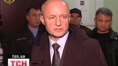 Афганці оголошують загальну мобілізацію через обшук у квартирі лідера