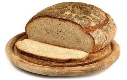 У Києві підскочили ціни на хліб і батон