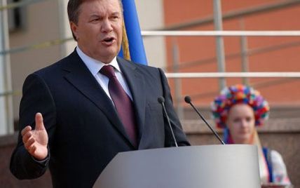 Янукович захистить сільські школи від закриття