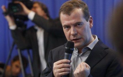 Медведєв засуджує Україну за прихід до МС через політичний "сплеск"