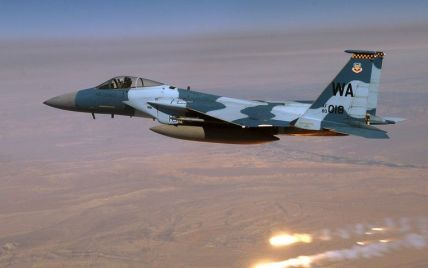 Винищувач F-15 розбився на північ від Лас-Вегаса