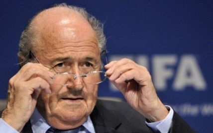 Блаттер попытается вернуться "на трон" ФИФА раньше выдвинутого ему "бана"