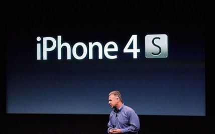 Війна патентів: Samsung вимагає заборонити новий iPhone у чотирьох країнах